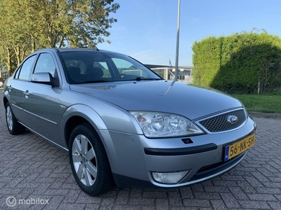 Ford Mondeo 1.8-16V SCi Nieuwe Apk Dealer Onderhoud