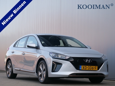 HYUNDAI IONIQ Comfort EV 120pk AUTOMAAT Navigatie / Camera / Climate