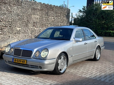 Mercedes-Benz E-klasse 55 AMG