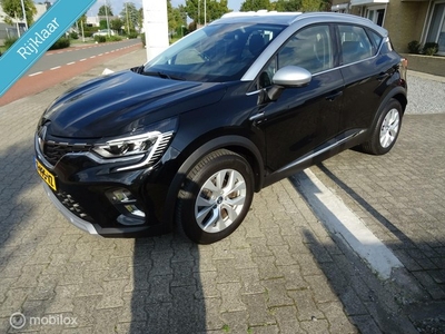 Renault Captur 1.6 E-Tech Plug-in Hybrid 160 Intens Camera