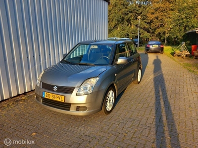 Suzuki Swift 1.3 GLS