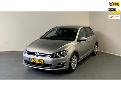 Volkswagen Golf 1.0 TSI Connected Series NL-AutoNAP12