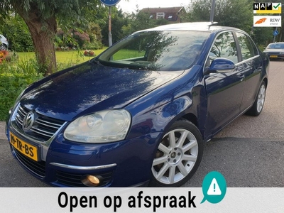 Volkswagen Jetta 2.0 FSI