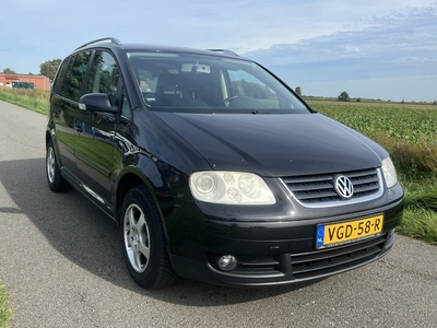 Volkswagen Touran 2.0 TDI Highline Grijs kenteken / AUTOMAAT