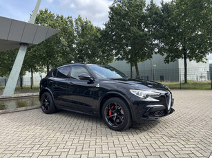 Alfa Romeo Stelvio 2.9 V6 AWD Quadrifoglio | BTW-auto | Nieuwe service - remmen - banden |