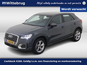 Audi Q2 35 TFSI 150pk epic / Navigatie / PDC Achter / 17