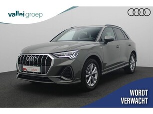 Audi Q3 35 TFSI 150PK S-tronic S Line Trekhaak Matrix