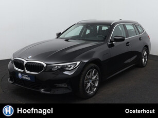 BMW 3-serie Touring 330e PHEV Sport Line Automaat | Stoelverwarming | Navigatie | Virtual Cockpit |