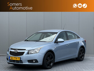 Chevrolet Cruze 1.8 LTZ Automaat | Navigatie | 17