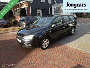 Ford Focus Wagon 1.6-16V Ambiente