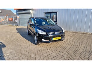 Ford Kuga 1.6 Titanium Plus 4WD AUTOMAAT (bj 2013)