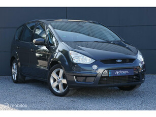 Ford S-Max 2.0 16v Titanium Navi Leder Bluetooth Zeer Netjes