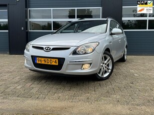 Hyundai I30 CW 1.6i Blue DynamicJaar APKNette auto