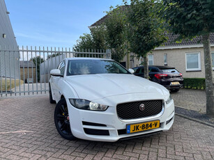 Jaguar XE 2.0 D Pure (bj 2016) Euro6|Navi|Camera|Xenon|Topstaat!