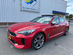 Kia STINGER 3.3 V6 T-GDI AWD GT