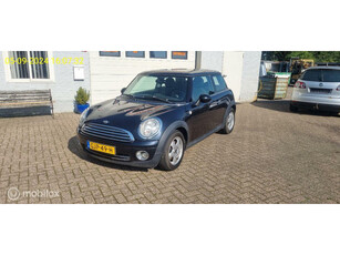 Mini 1.4 One Salt nwe apk airco lm wielen radio\cd pano dak