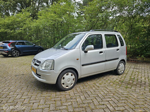 Opel Agila 1.2-16V Comfort