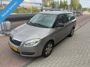 Skoda FABIA 1.2 Classic Nieuwe apk!!!!