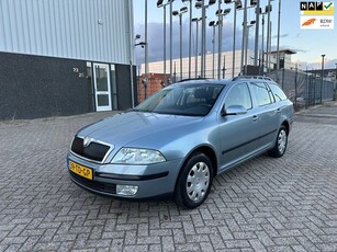 Skoda Octavia Combi 1.6 Ambiente AIRCO 2006 YOUNGTIMER