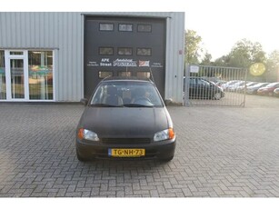 Toyota Starlet 1.3-16V VERKOCHT