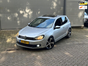 Volkswagen Golf 1.4 TSI Highline / MULTIMEDIA SYSTEEM / NETTE AUTO / SCHUIFKANTELDAK