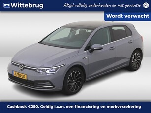 Volkswagen Golf 1.5 eTSI 150pk DSG Style / Panoramadak /