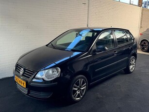 Volkswagen POLO 1.4-16V Turijn