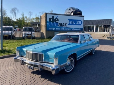 Lincoln Continental Benzine