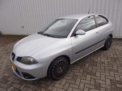 SEAT Ibiza 1.4-16V Sensation (bj 2006)