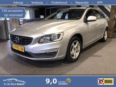 Volvo V60 1.6 D2 Kinetic Trekhaak Navigatie Cruise