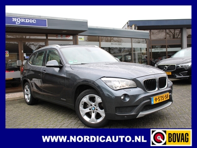 BMW X1 SDRIVE 20i AUT CHROME LINE PANORAMADAK/ NAVI- LEDER-TREKHAAK