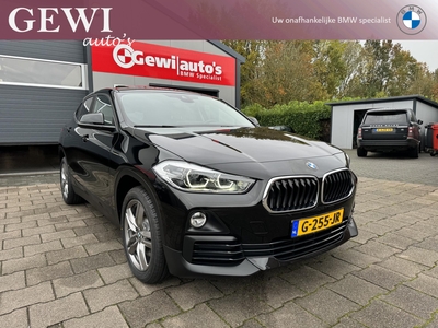 BMW X2 sDrive20i Executive Edition Panoramakdak