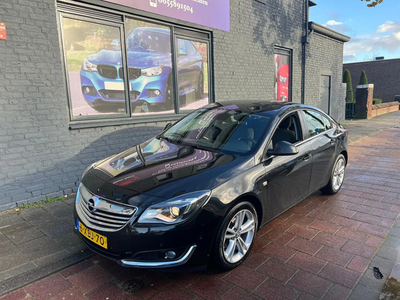 Opel Insignia 1.4 T navi camera xenon nap