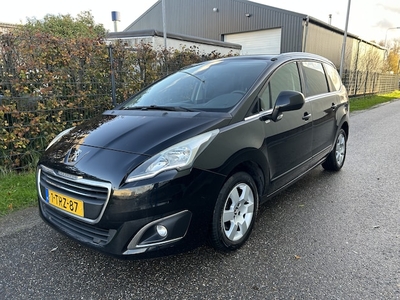 Peugeot 5008 Benzine