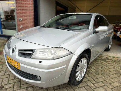 Renault Mégane Coupé-Cabriolet 2.0-16V Tech Line (bj 2008)