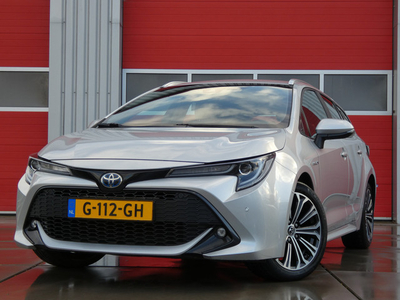 Toyota Corolla Touring Sports 1.8 Hybrid Business Intro/ lage km/ zeer mooi!