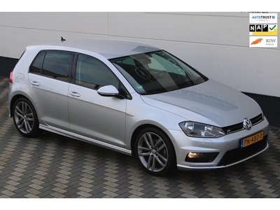 Volkswagen Golf Benzine