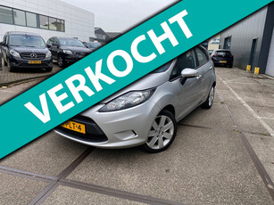 Ford Fiesta 1.25 Limited/5drs/nap/1jaar apk/airco/3e EIG/dis-riem vervangen/ trekhaak/ zeer nette auto!