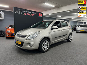 Hyundai I20 1.4i DynamicVersion / Automaat