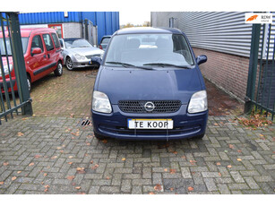 Opel Agila 1.2-16V Comfort