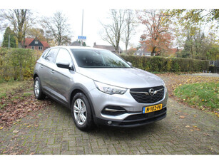 Opel Grandland X 1.2 Turbo 120 Jaar Edition (Navigatie, Clima, 6 Bak) 93.000 km