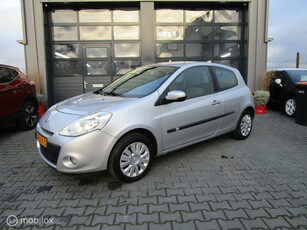 Renault Clio 1.2 Sélection Business Airco Cruise Navigatie