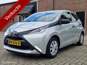 Toyota Aygo 1.0 VVT-i x Fun/ Airco/ Elek ramen/ Centrale deur