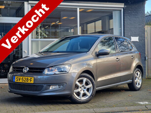 Volkswagen Polo 1.4-16V Highline CLIMA / CRUISE / NAVI