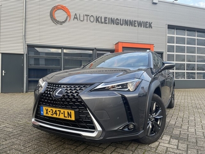 Lexus UX-250h Luxury Line Trekhaak afn. kogel /