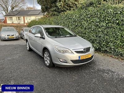 Opel Astra Benzine