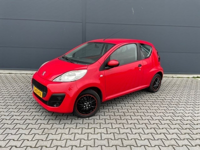 Peugeot 107 1.0 RED bouwjaar 2012 met nw apk