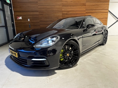 Porsche Panamera Benzine