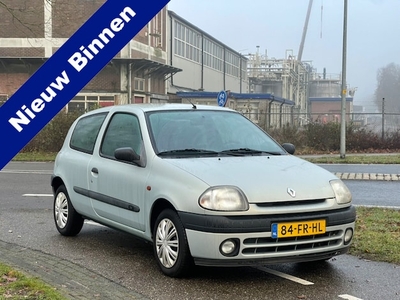 Renault Clio Benzine