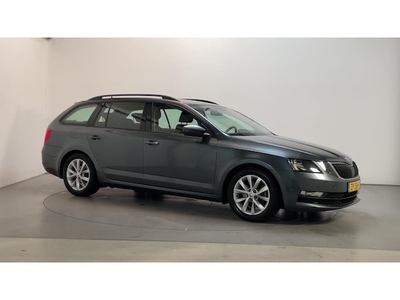 Skoda Octavia Benzine